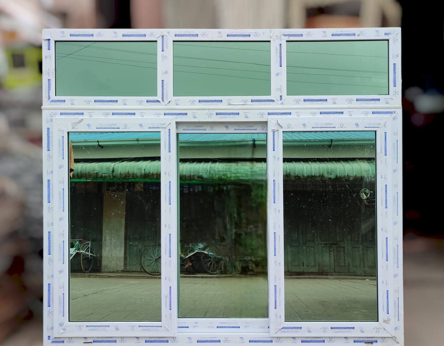 4'× 41/2' စလိုက်တံခါး